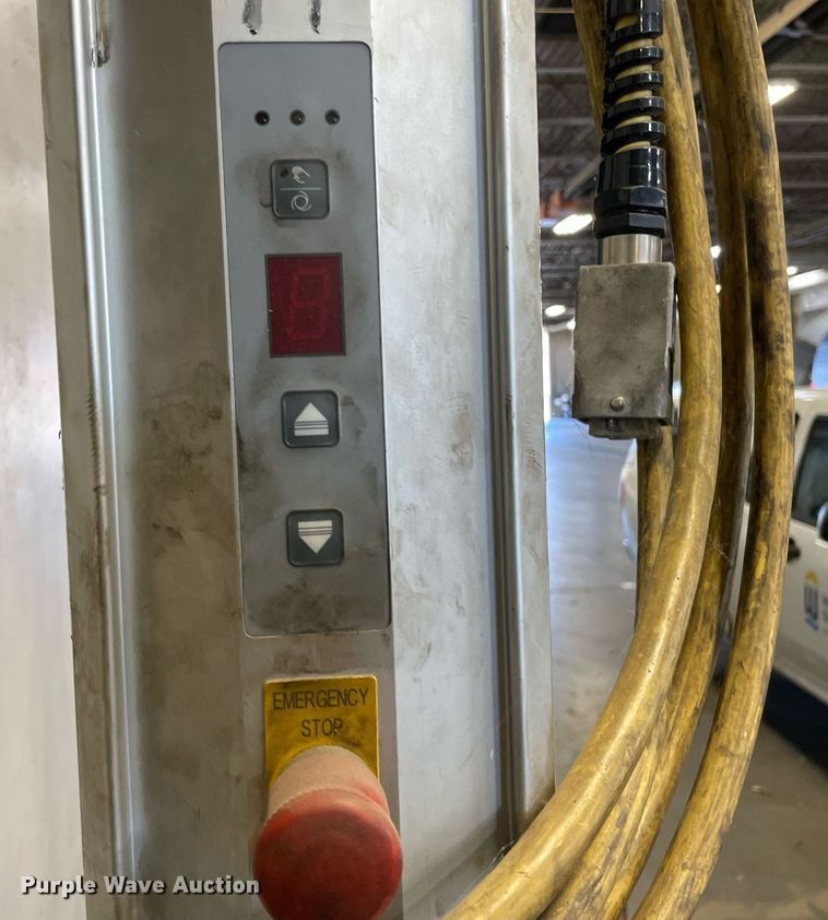 image for item NY9700 (4) Maha MCL 15-4LF column lifts 