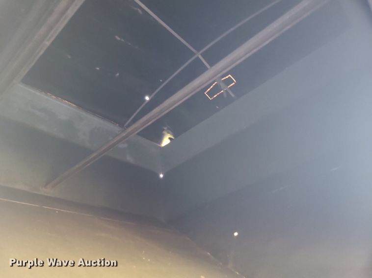 image for item DI3009 Parker 2600  gravity wagon