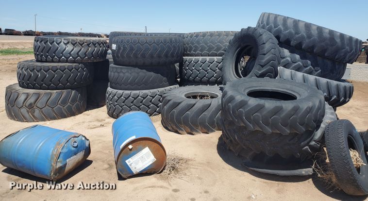 image for item DI5112 Approximately 26 tires