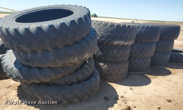 image for item DI5112 Approximately 26 tires