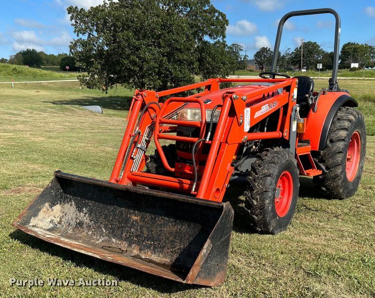 image for item DI7986 2007 Kioti DK45S  MFWD tractor