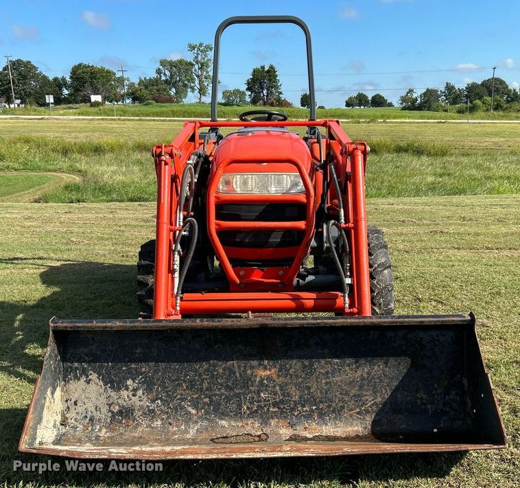 image for item DI7986 2007 Kioti DK45S  MFWD tractor