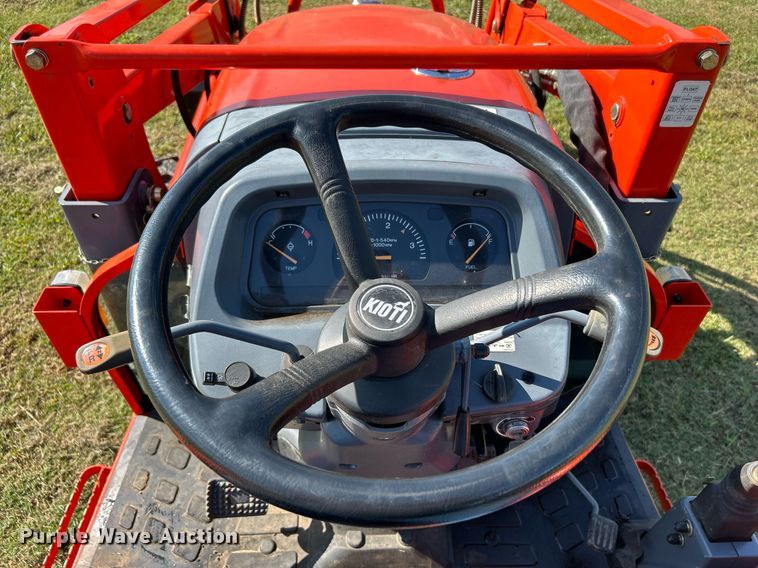 image for item DI7986 2007 Kioti DK45S  MFWD tractor