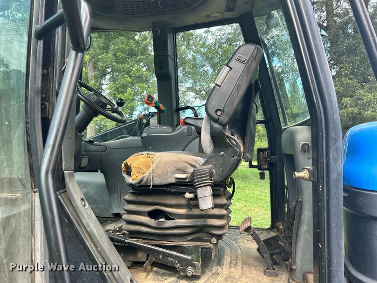 image for item DI7989 2004 New Holland TV145  bi-directional tractor