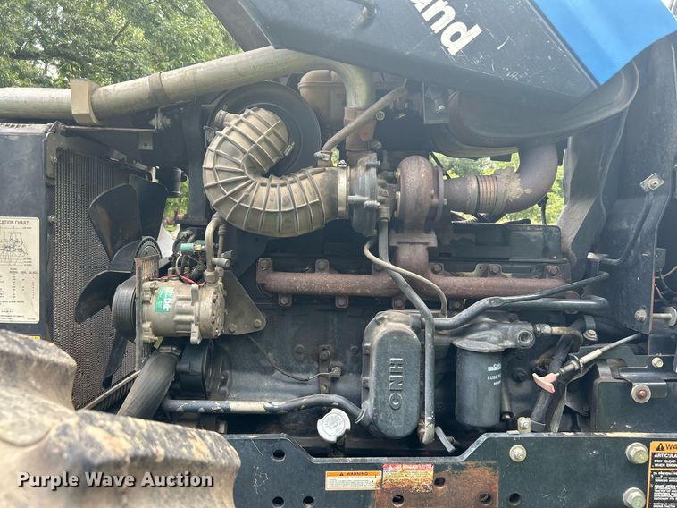 image for item DI7989 2004 New Holland TV145  bi-directional tractor