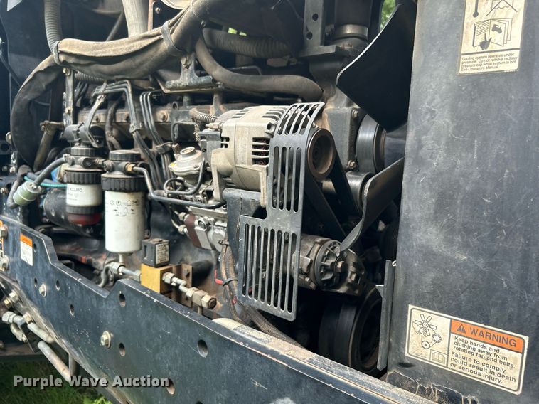 image for item DI7989 2004 New Holland TV145  bi-directional tractor