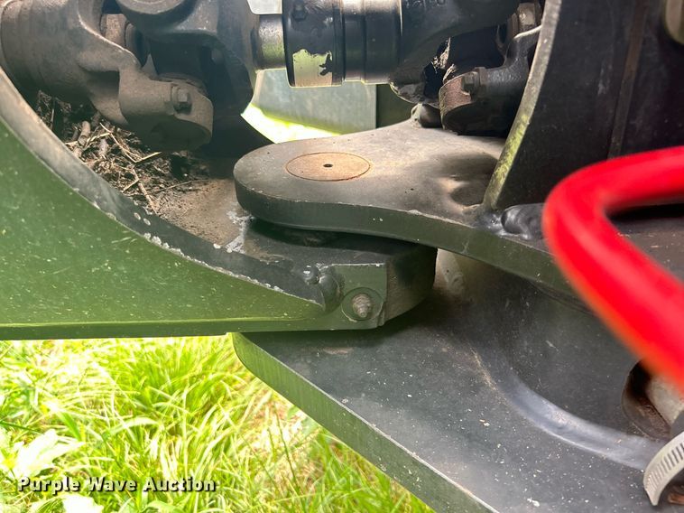 image for item DI7989 2004 New Holland TV145  bi-directional tractor