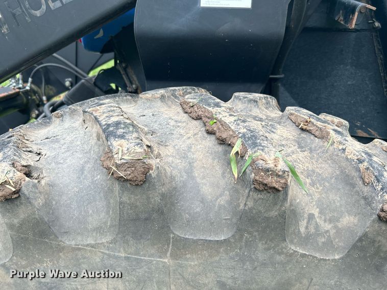 image for item DI7989 2004 New Holland TV145  bi-directional tractor