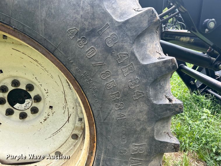 image for item DI7989 2004 New Holland TV145  bi-directional tractor