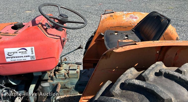 image for item DJ6252 Kubota L285  tractor