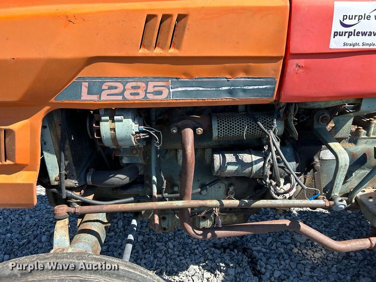 image for item DJ6252 Kubota L285  tractor