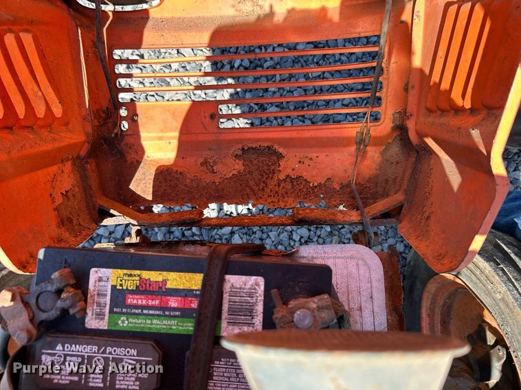 image for item DJ6252 Kubota L285  tractor