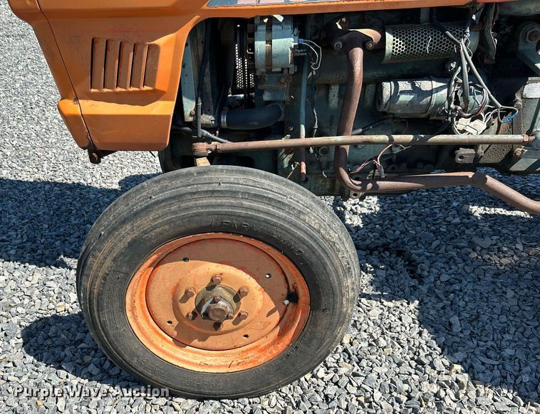 image for item DJ6252 Kubota L285  tractor