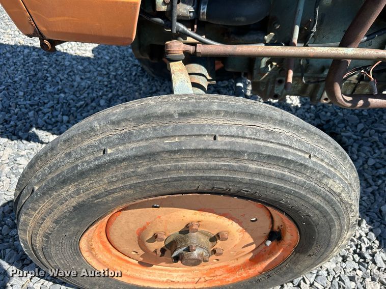 image for item DJ6252 Kubota L285  tractor