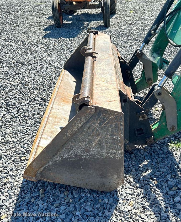 image for item DJ6253 Montana 5740C  MFWD tractor