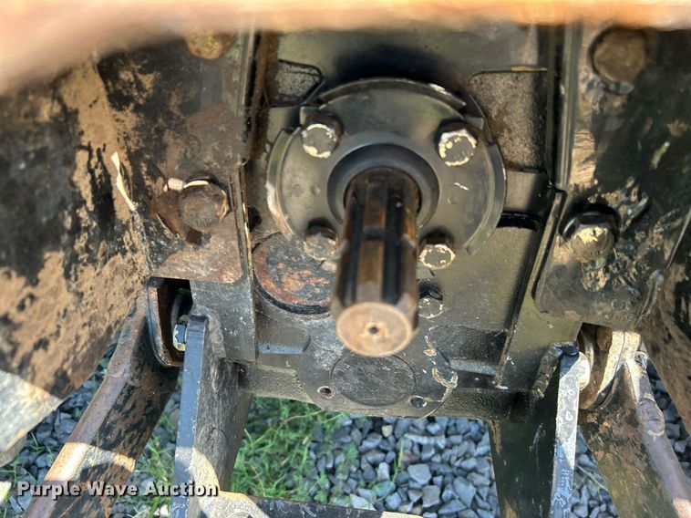 image for item DJ6253 Montana 5740C  MFWD tractor