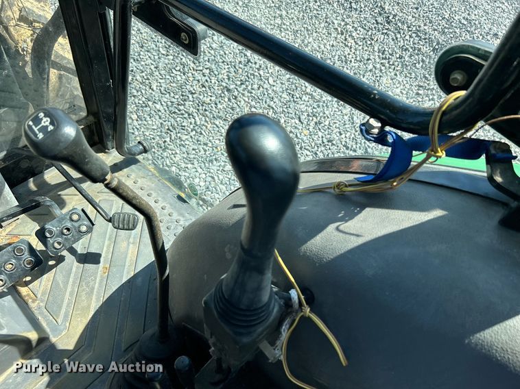 image for item DJ6253 Montana 5740C  MFWD tractor