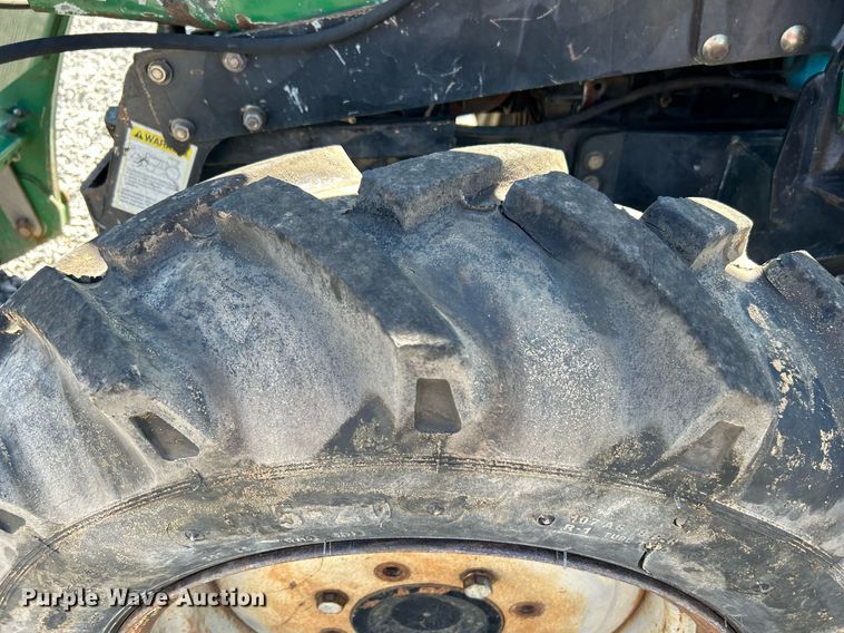 image for item DJ6253 Montana 5740C  MFWD tractor