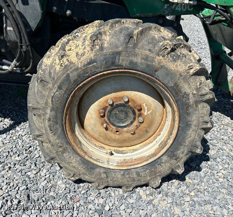 image for item DJ6253 Montana 5740C  MFWD tractor