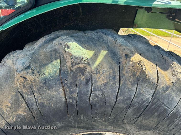 image for item DJ6253 Montana 5740C  MFWD tractor