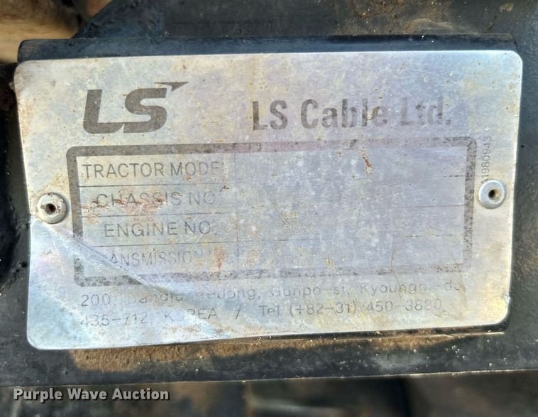 image for item DJ6253 Montana 5740C  MFWD tractor