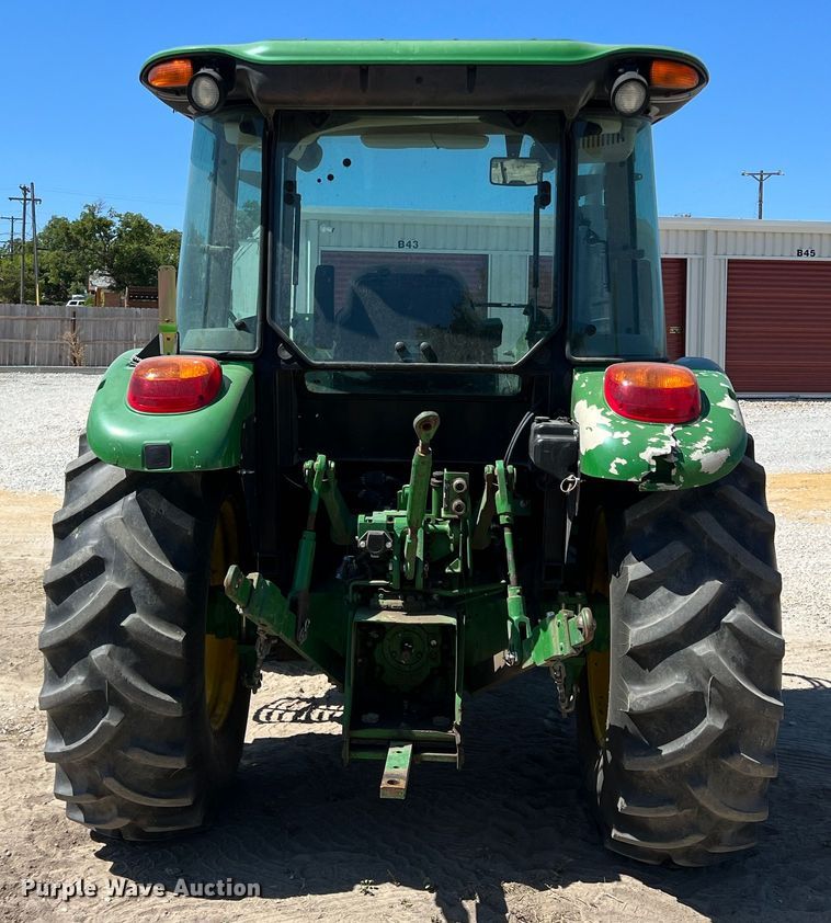 image for item DN3124 2015 John Deere 5075E  MFWD tractor