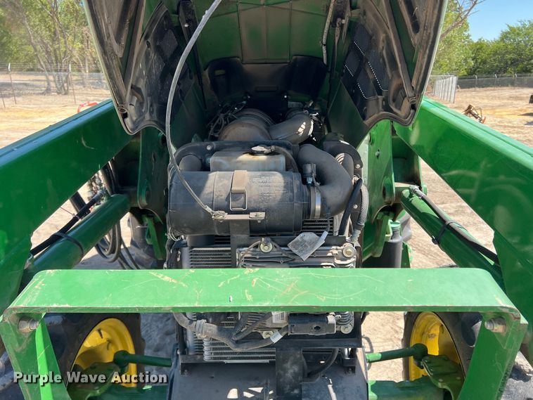 image for item DN3124 2015 John Deere 5075E  MFWD tractor