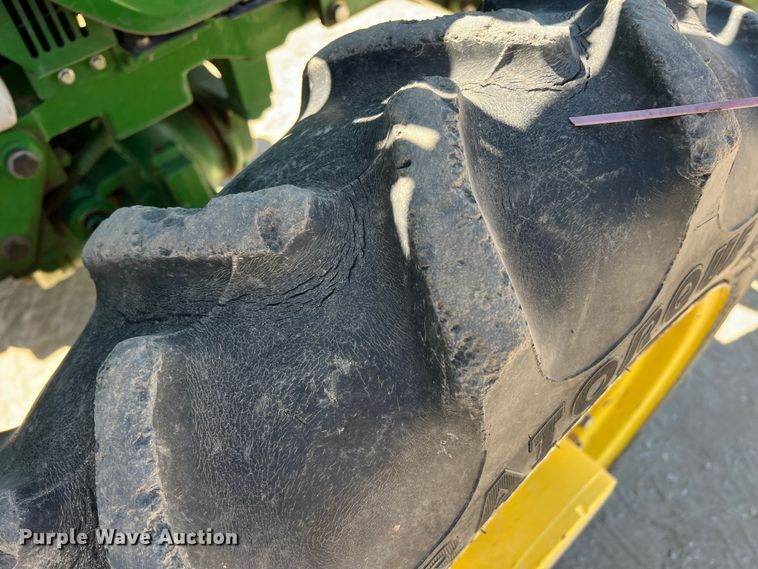 image for item DN3124 2015 John Deere 5075E  MFWD tractor