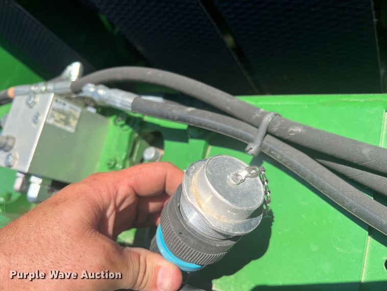 image for item DN3125 John Deere 450E  round baler