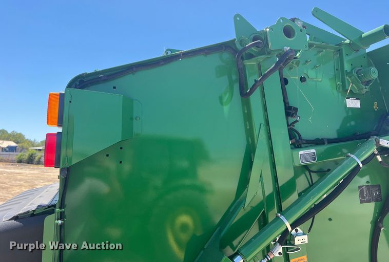 image for item DN3125 John Deere 450E  round baler