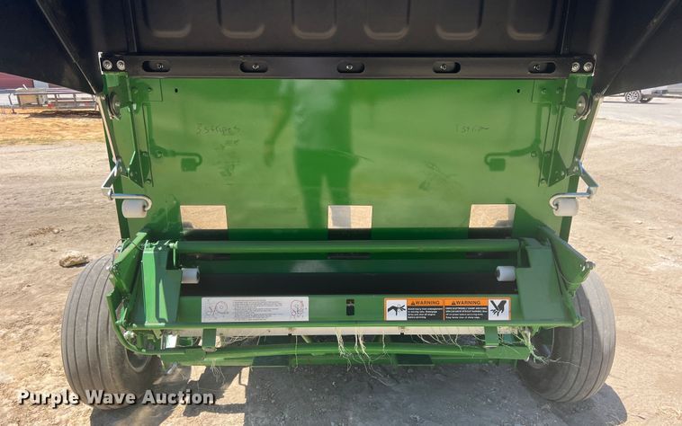 image for item DN3125 John Deere 450E  round baler