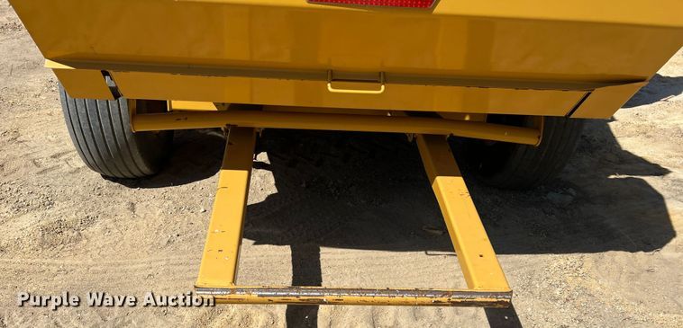 image for item DN3126 2011 Vermeer 604 Super M  round baler