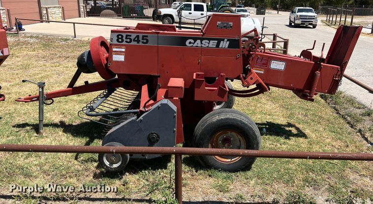 image for item DN3129 1997 Case IH 8545  small square baler