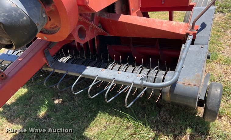 image for item DN3129 1997 Case IH 8545  small square baler