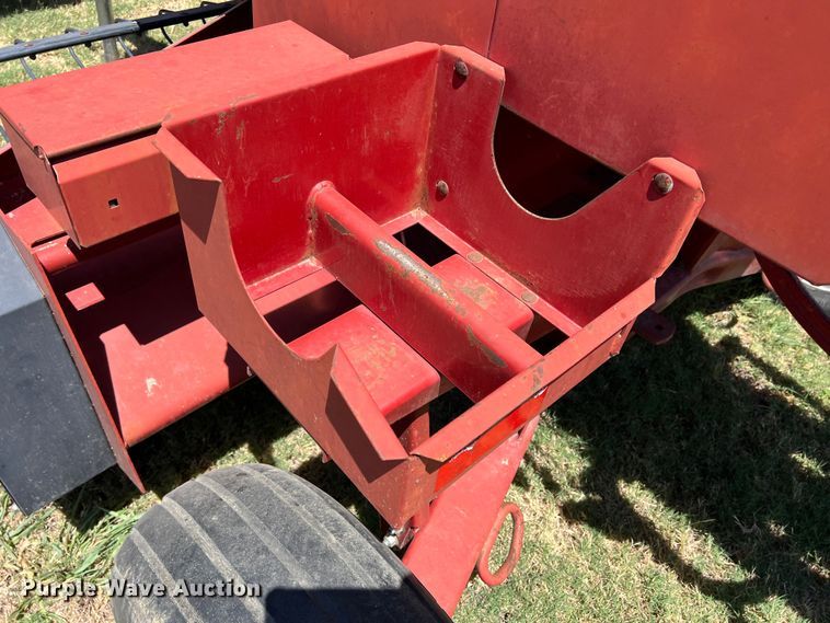 image for item DN3129 1997 Case IH 8545  small square baler