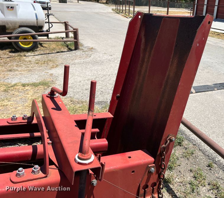 image for item DN3129 1997 Case IH 8545  small square baler