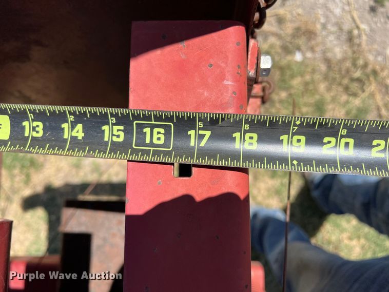 image for item DN3129 1997 Case IH 8545  small square baler