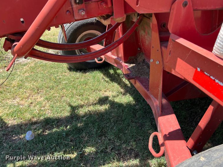 image for item DN3129 1997 Case IH 8545  small square baler