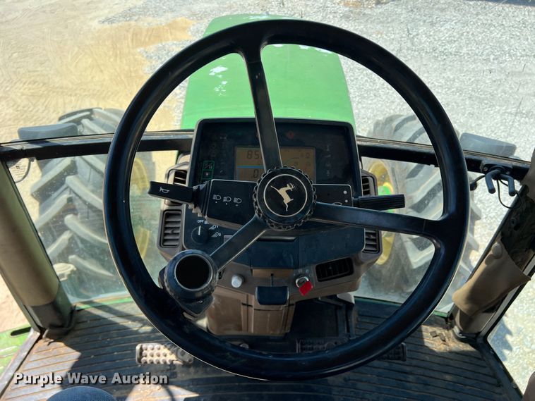 image for item DN3130 1997 John Deere 7810  MFWD tractor