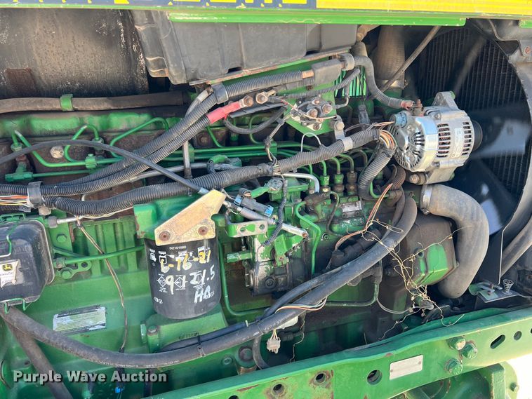 image for item DN3130 1997 John Deere 7810  MFWD tractor