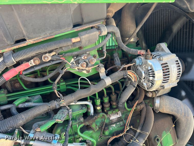 image for item DN3130 1997 John Deere 7810  MFWD tractor