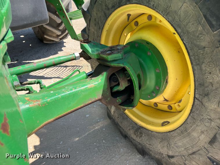 image for item DN3130 1997 John Deere 7810  MFWD tractor