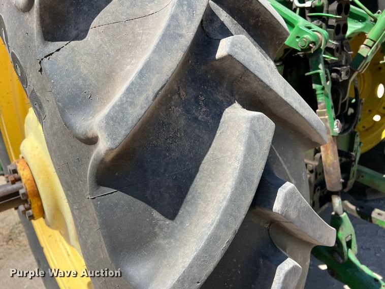 image for item DN3130 1997 John Deere 7810  MFWD tractor