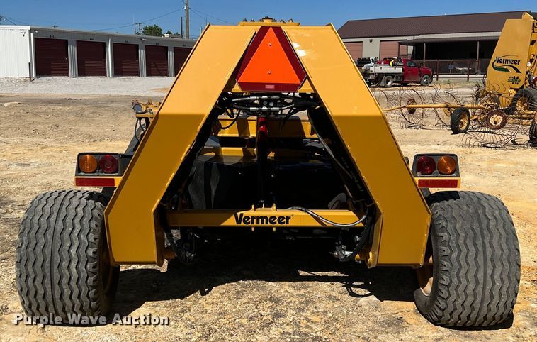 image for item DN3132 2019 Vermeer TM1210  disc mower