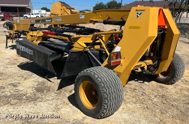 image for item DN3132 2019 Vermeer TM1210  disc mower