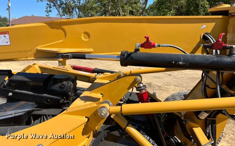 image for item DN3132 2019 Vermeer TM1210  disc mower