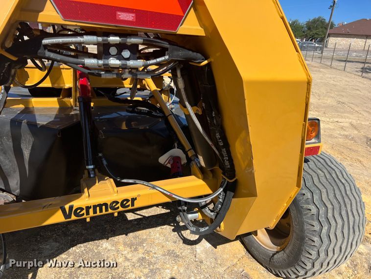 image for item DN3132 2019 Vermeer TM1210  disc mower