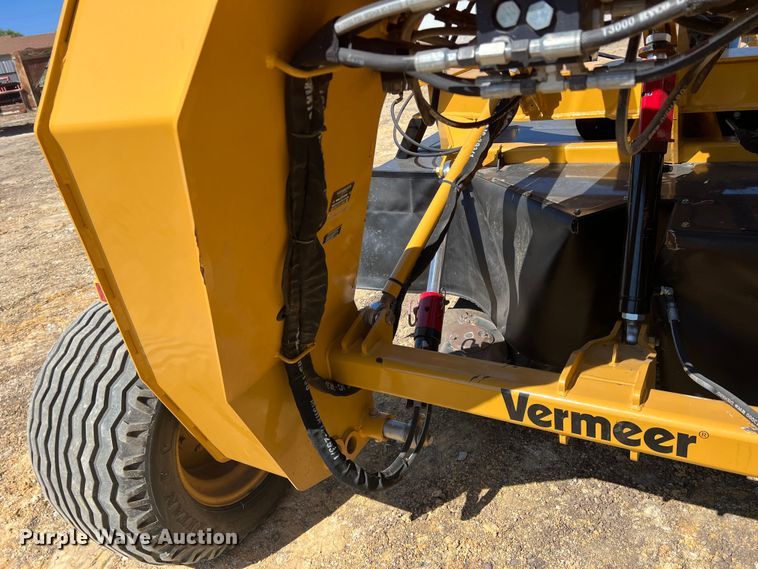 image for item DN3132 2019 Vermeer TM1210  disc mower