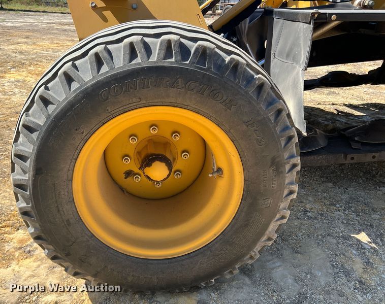 image for item DN3132 2019 Vermeer TM1210  disc mower