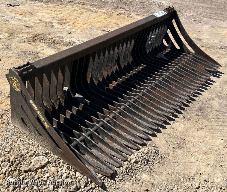 image for item DN3135 CL-4  skid steer rock bucket